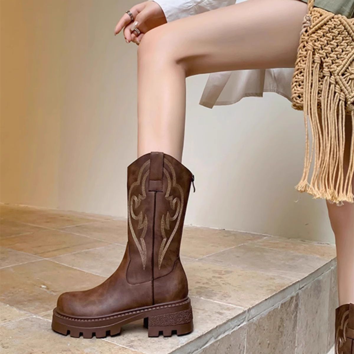 Retro Deri Fermuarlı Kadın Yar - Embroidery On Leather incelemesi ve fiyatı
