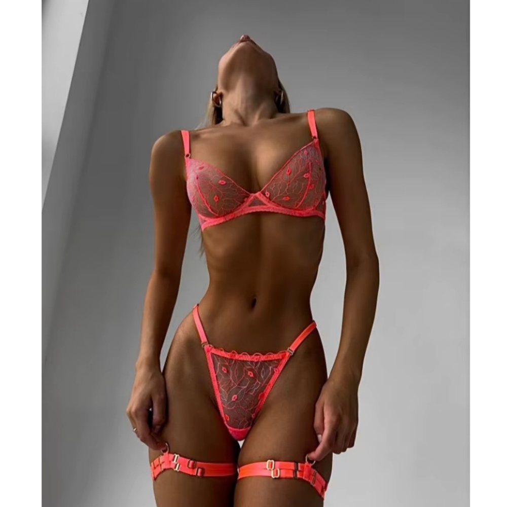 Krasapt Seksi Turuncu Şeffaf D - Embroidery Lips incelemesi ve fiyatı