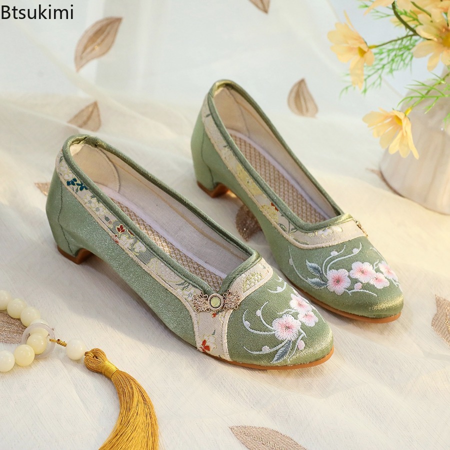 2026 yeni kadın ayakkabıları e - Embroidery Shoes incelemesi ve fiyatı