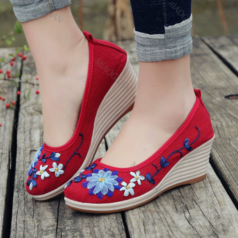 İşlemeli Kadın Konforlu Platfo - Embroidery Shoes incelemesi ve fiyatı
